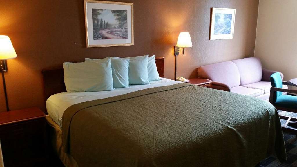Americas Best Value Inn Marshall Bel Air Room photo